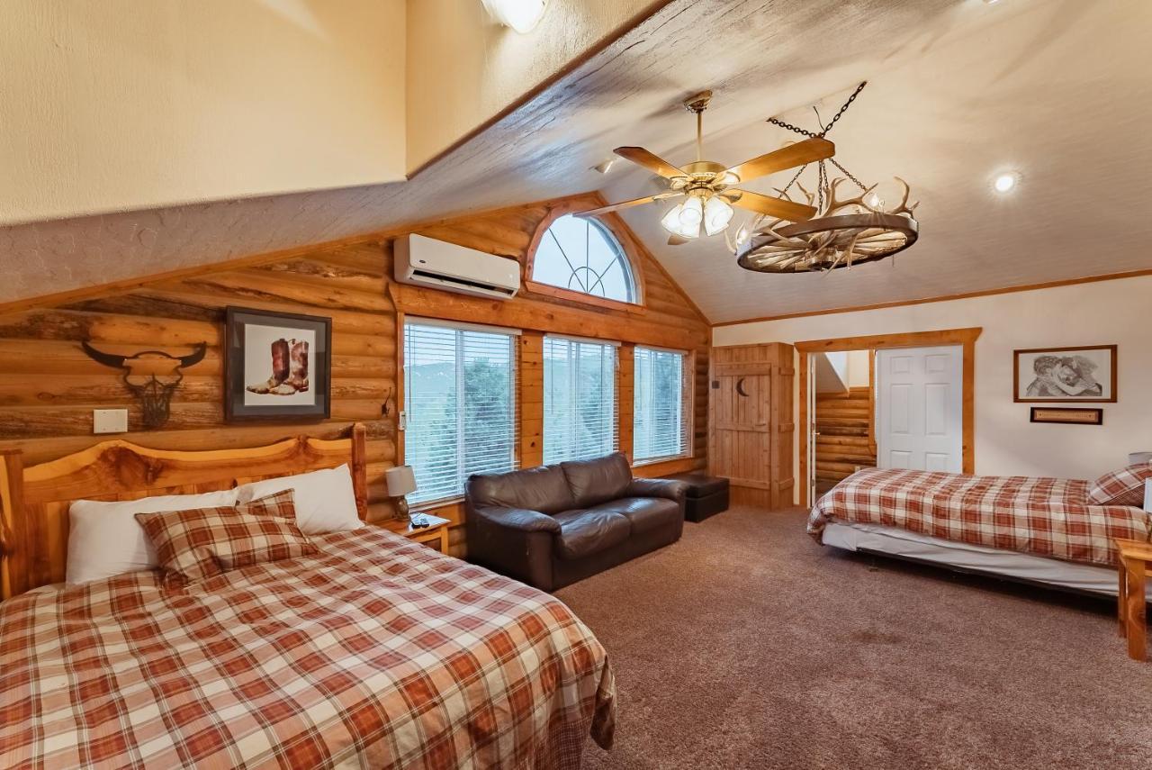 Zion Ponderosa Ranch Resort Springdale Bagian luar foto